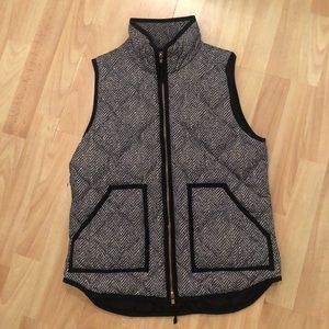 Gently worn Jcrew Herringbone vest!